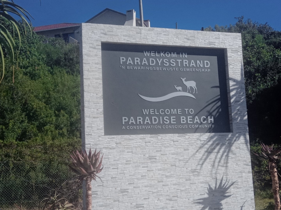 Commercial Property for Sale in Paradise Beach Eastern Cape